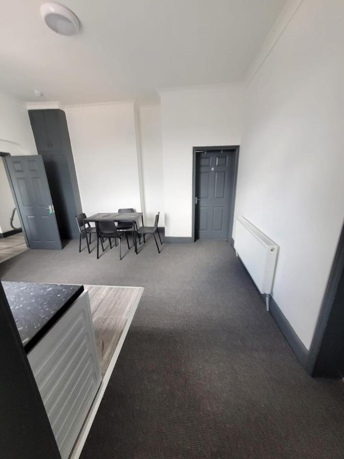 The Goldmine Rooms Хейл Екстериор снимка